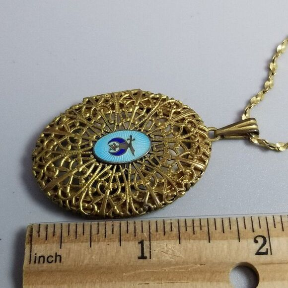 Vintage Shiners Enamel Symbol Gold Tone Filigree Oval Locket Necklace, Estate - Picture 8 of 11